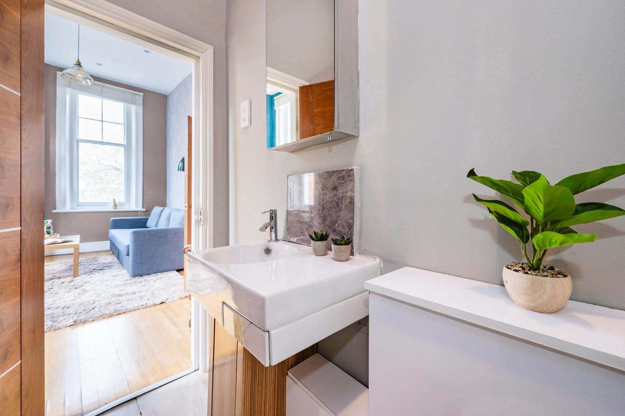 Sunny Corner Apartment In Center Of London Ngoại thất bức ảnh